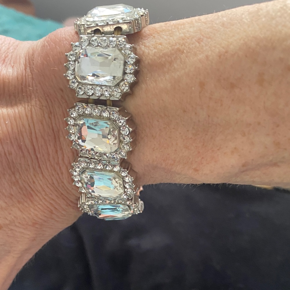 Source Unknown Elegant Silver Bracelet With Cryst… - image 4